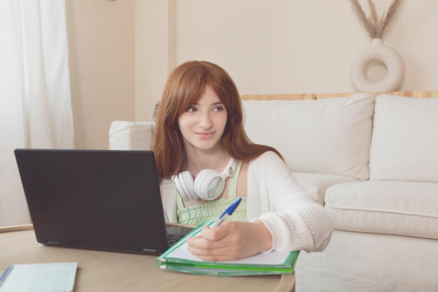 Oficina de trabajo donde desarrollamos estrategias presupuestarias personalizadas